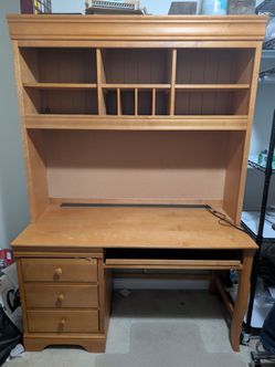 Large Home Office Desk with Removable Hutch & Corkboard