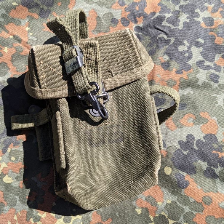 Vintage Small Arms Ammo Pouch