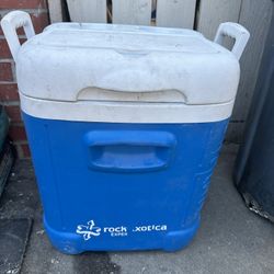 Igloo Cooler