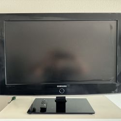 Tv + Tv Mount For Wall 