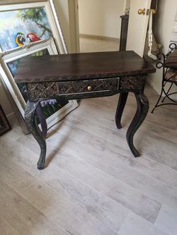 Console table