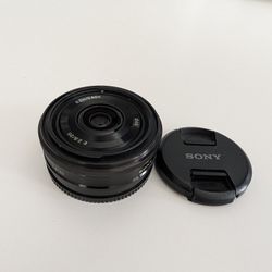Sony 20mm F/2.8 Pancake Lens (sel20f28)
