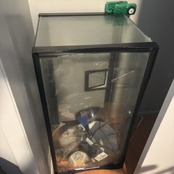 100 gallon glass tank