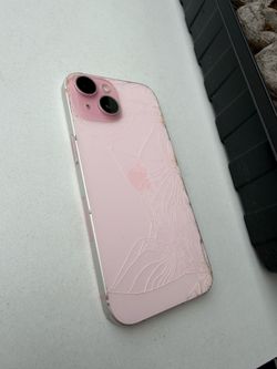 iPhone 15 128GB Unlocked – Functional – Broken Screen + Back Glass