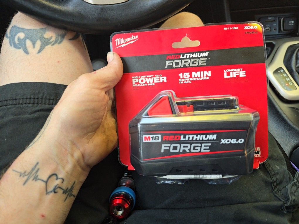 Milwaukee M18 Forge 6.0