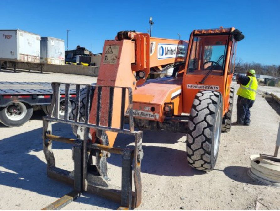 FORKLIFT VARIABLE REACH 6K