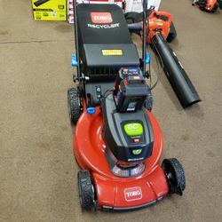 Toro 60 Volt Recycler Self Propelled Lawn Mower 