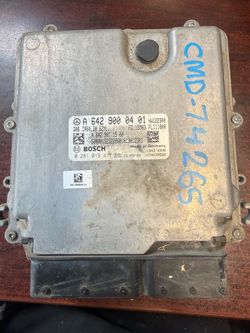 Engine computer for 2015 Mercedes Benz GL350 Diesel engine computer