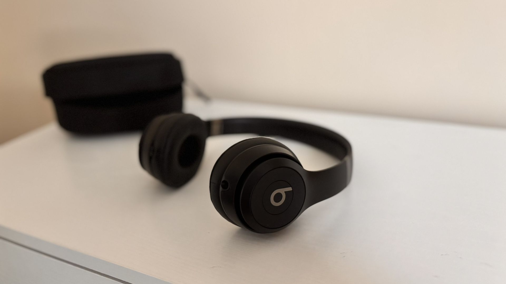 Beats Solo 4