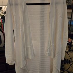 WT # 1027  Women's Medium,  New York & Company White Cardigan Nice Long Sleeve Lightweight Sweater Sweater , Asymmetrical 