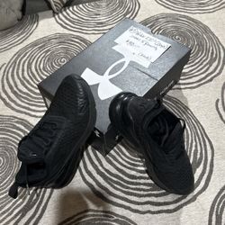 NIKE 270’s ALL BLACK