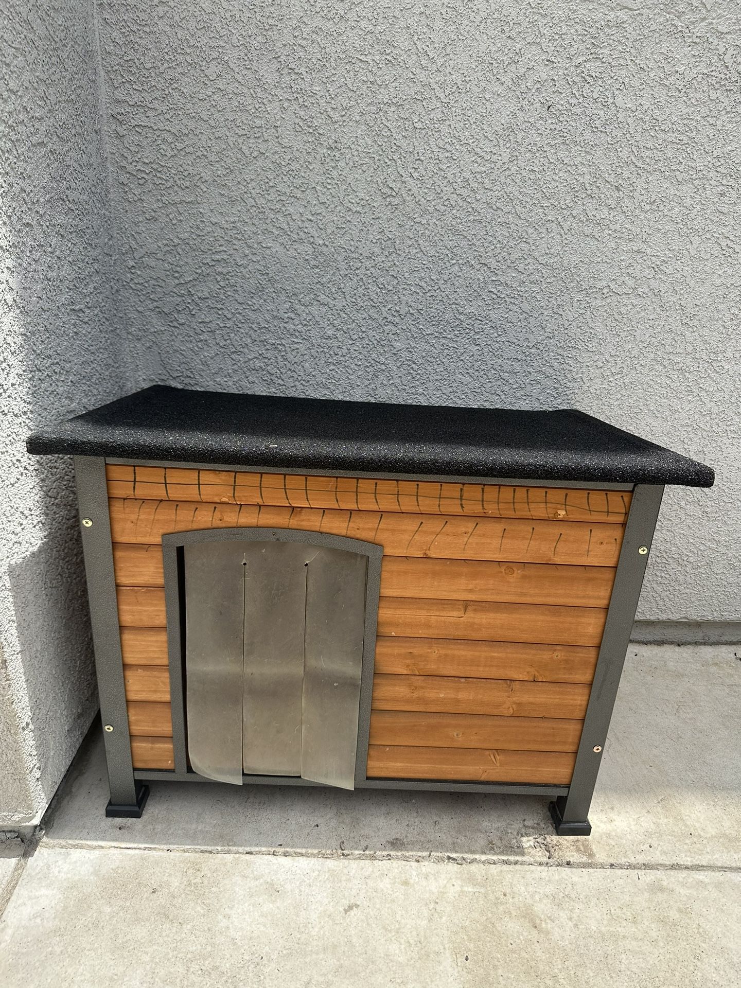 Dog House