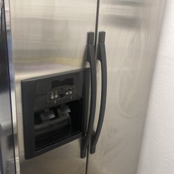 Whirlpool refrigerator