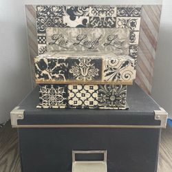 Set Of 3 Decorative Storage Boxes 🩵$10 For ALL🩵