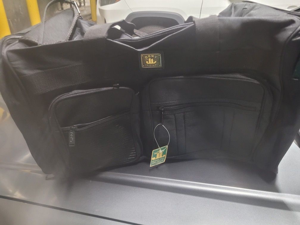 New Dony Black Duffle bag