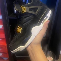 Royalty 4s Sz 8.5