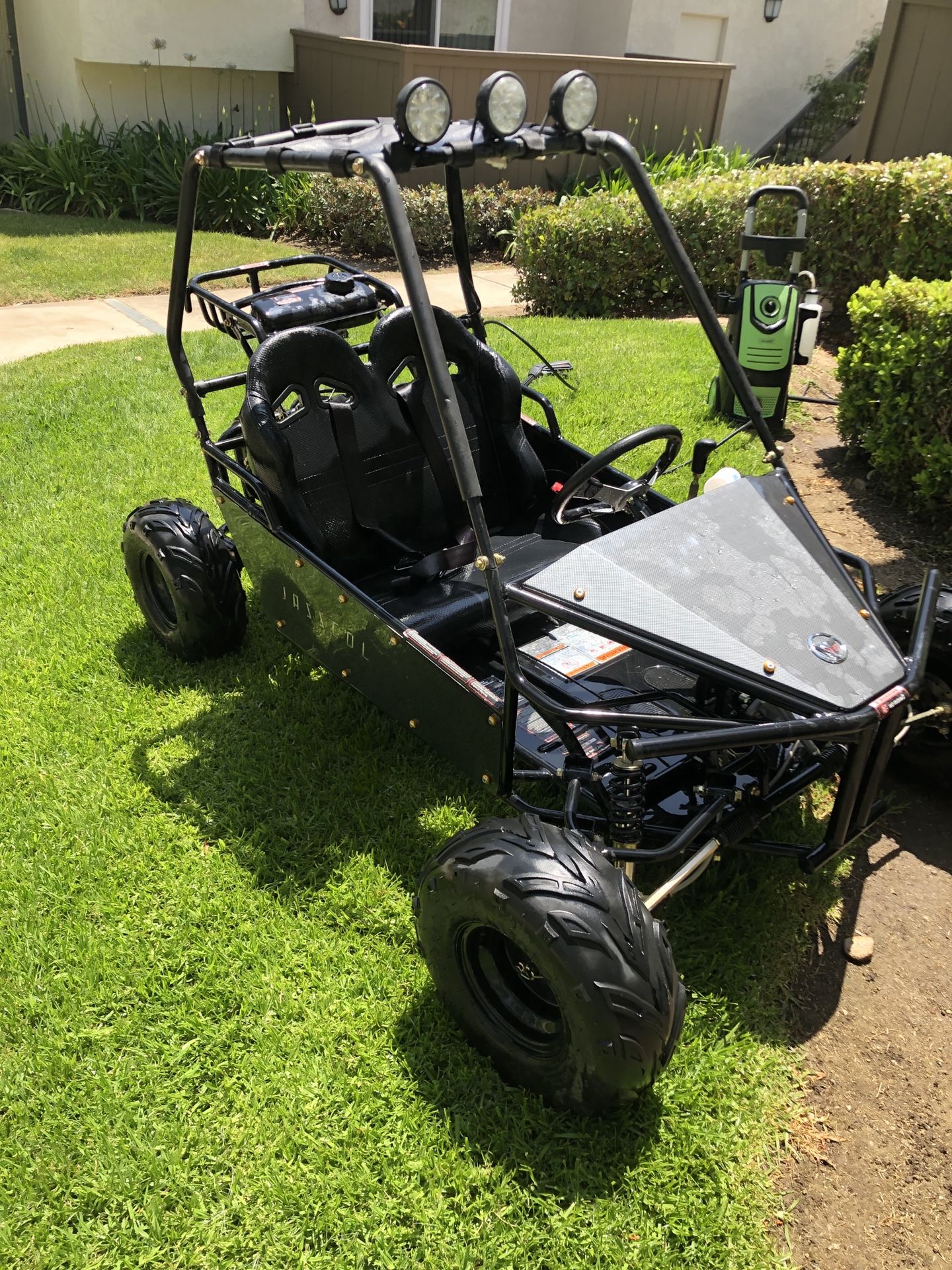 Photo Quad 2 Seater Go Cart 125cc Used Clean With Paper Work 1200$