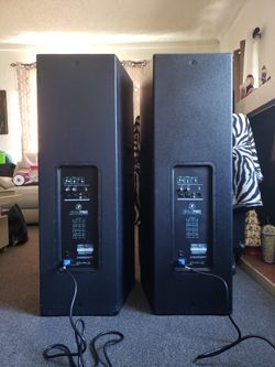 MACKIE SPEAKERS