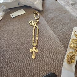 14 Karat Gold Chain And Cross
