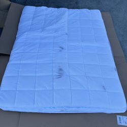 mattress cover