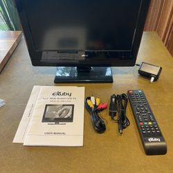eXuby 13.3" Wide Screen LED TV