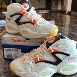 Brand-New Reebok Question Pump “Pump Universe” — Men’s US 8 — Chalk/Black/Orange — DS