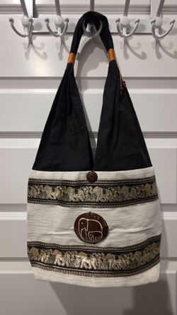 Elephant Embroidery Fabric Shoulder Bag