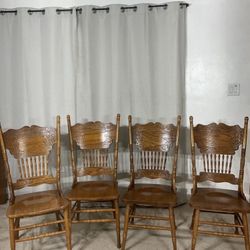 Solid Oak Press Back Chairs (4) / Sillas