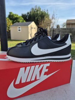 Nike Cortez New.