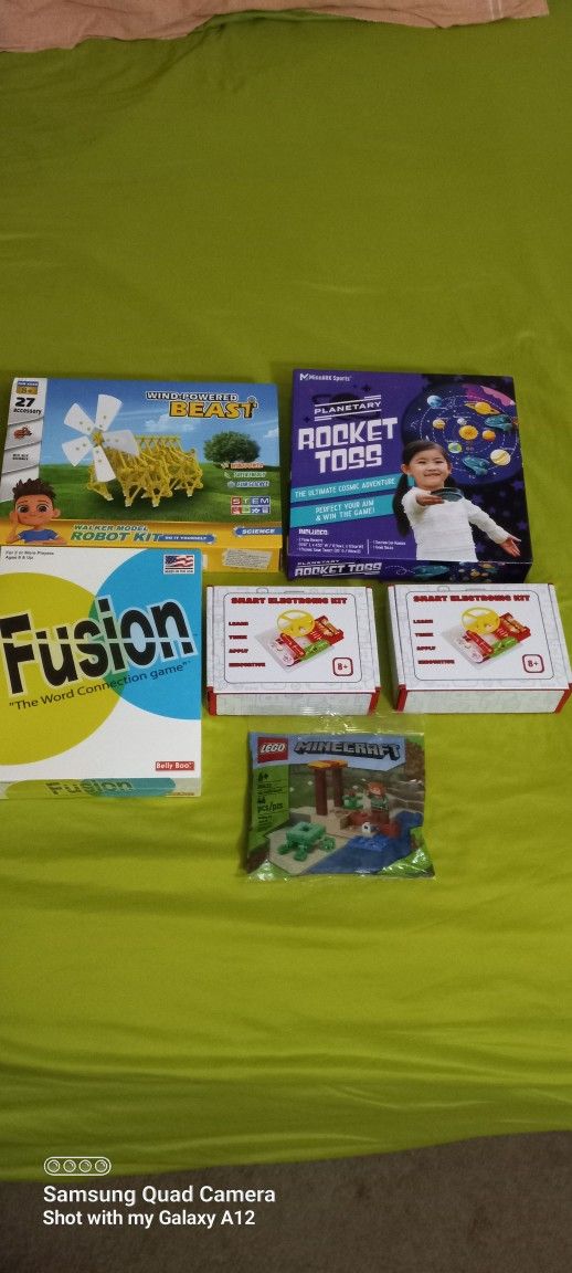 New Unopened Sealed Different Useful Games For Different Ages Everything You See $25 Great Gift For Someone