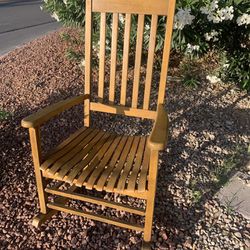 Wood Maple Rocking Chair 