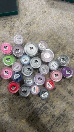 Acrylic dip powders