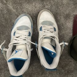 Jordan 4s