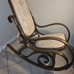 Vintage 1950's Bentwood Rocking Chair (Free Delivery)