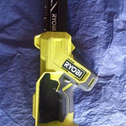 Ryobi handheld mini chainsaw 6in