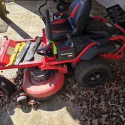 For Sale Craftsman 46" Zero Turn (R-side Lifting Hinge Broken)