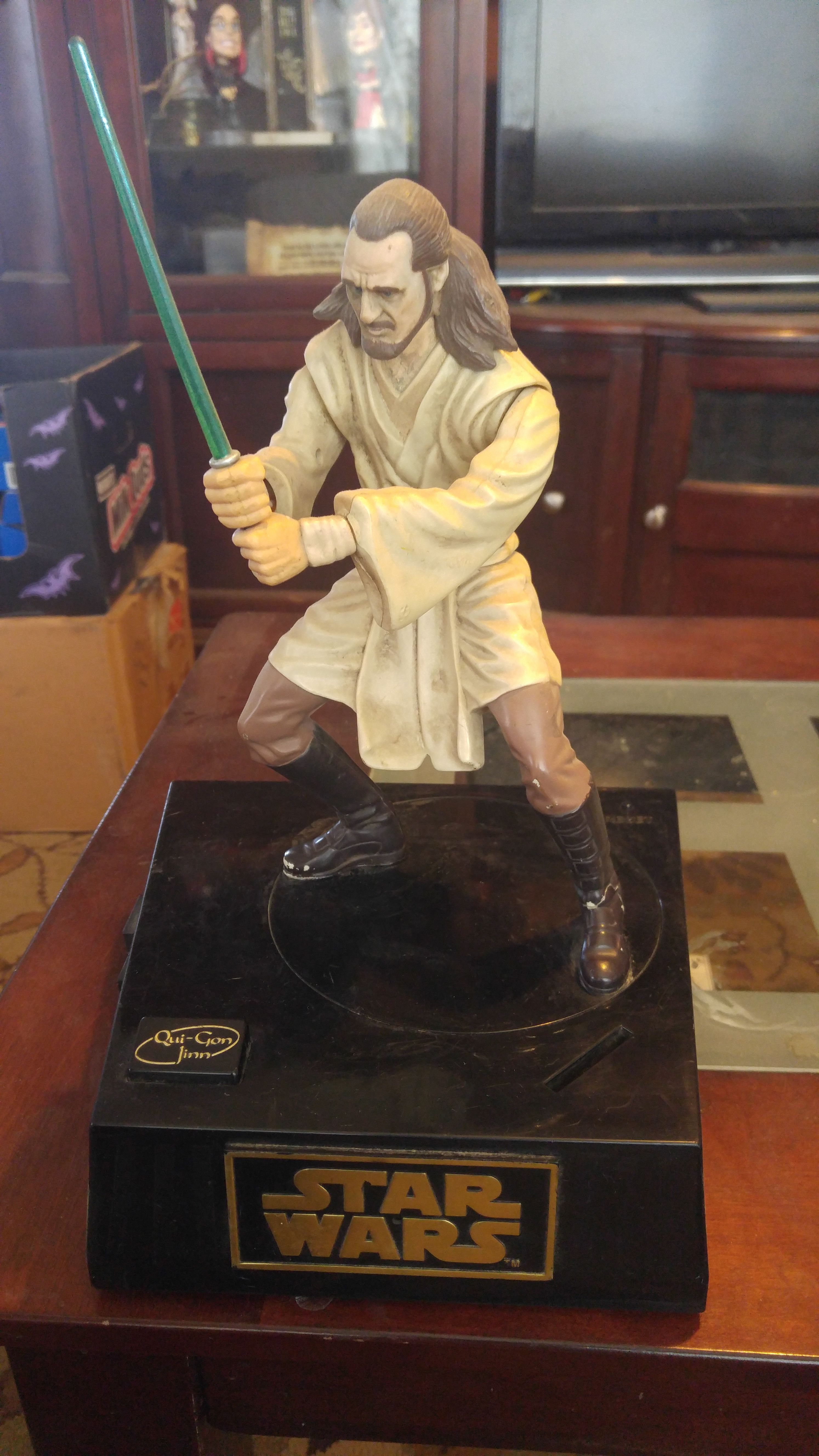 Star wars action figure Qui-Gon Gin piggy bank