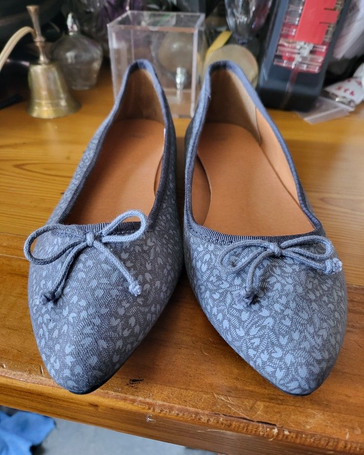Womens Shoes
