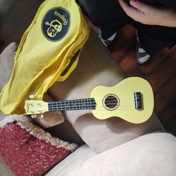 UKELELE