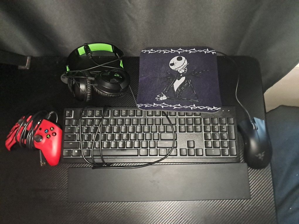 Gaming Mouse Keyboard Headset Xbox X/S Controller Mouse Pad  Combo