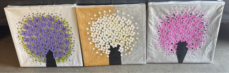 20 x 20 Hand-Painted Flowers 3D