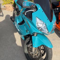 Honda Cbr 600