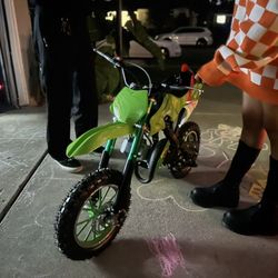 Brand New Mini Dirt Bike For Kids 