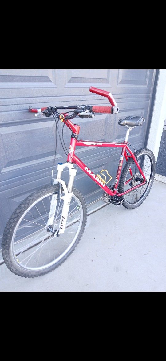 Marin Mountain Bike Collectors Bike Valued $800 - 1st $200 - Dual Quick Release Lightweight Front Schocks- Lightweight Must See