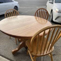 Great Solid Oak Table With 3 Oak Chairs