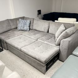 Dark Gray Fabric Sectional With Pull Out Trundle & Throw Cushions 