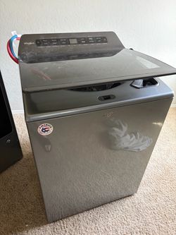 Whirlpool Top Load Washing Machine and Dryer