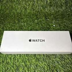 Apple Watch SE 2nd gen (GPS + Cellular ) 40mm 
