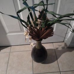 Brown Vase With Flowers