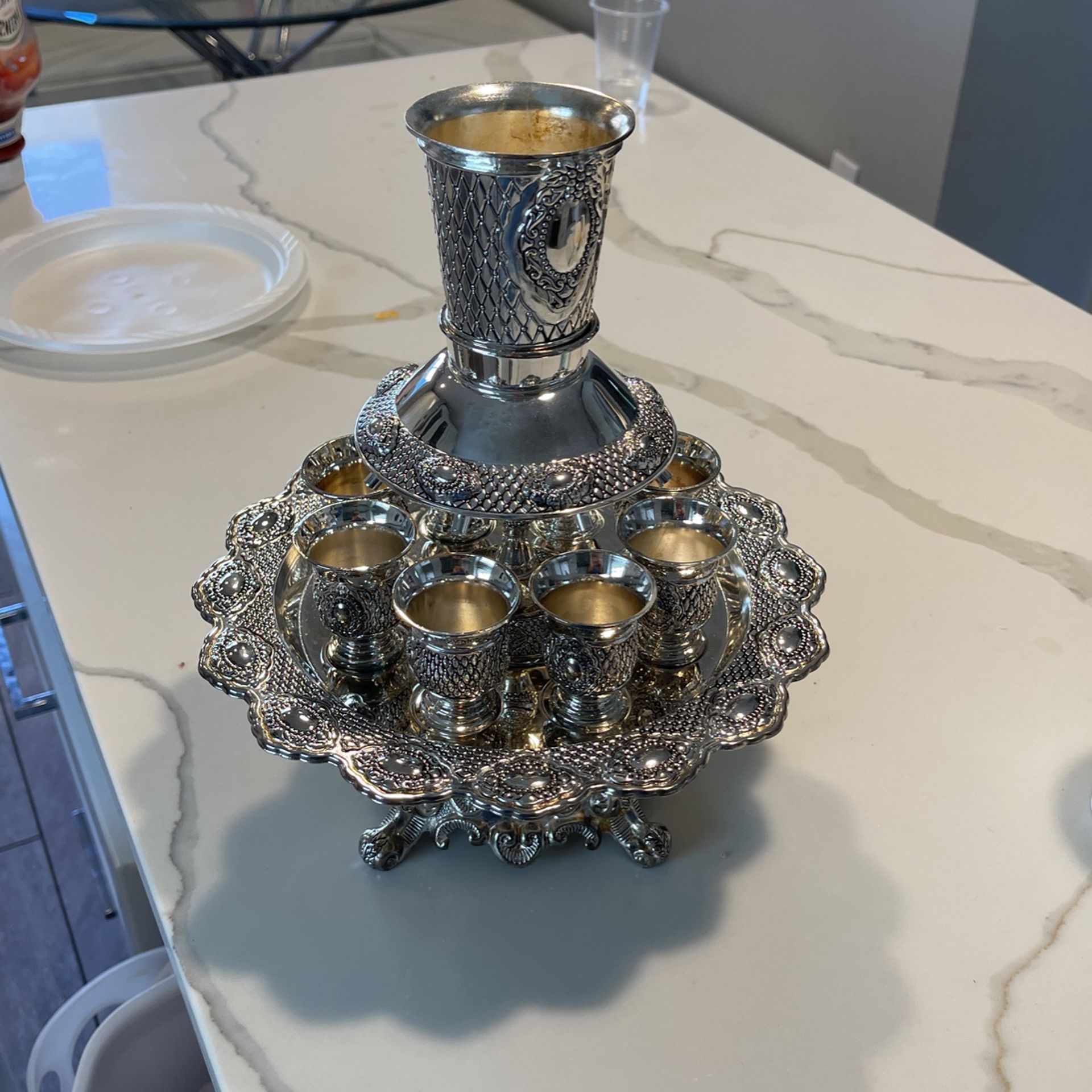 Kiddush Wine Fountain With 8 Shot Cups